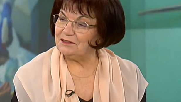 Янка Такева очаква минималната учителска заплата да стигне 1900 лв.