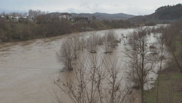 Допълнително: 1550 евро ще получат всички пострадали от бедствията в Кърджалийско
