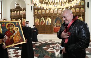 борисов получи висш църковен орден варна
