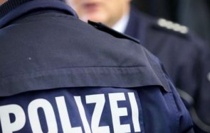 трима ранени експлозия германия