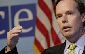 бивш посланик сащ нато фаворит оглави американската дипломатическа мисия пекин