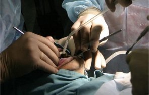 пациенти обвиниха зъболекар измами импланти вихрел гърция