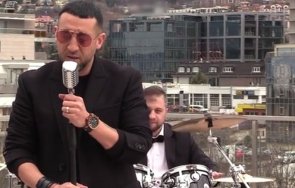 илиян тупалката посвети балада ново гадже