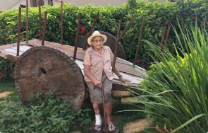 годишна ваксинира covid колата дъщеря прегази