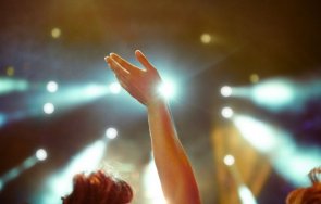 купонджии полицията мадрид разтури 227 незаконни партита