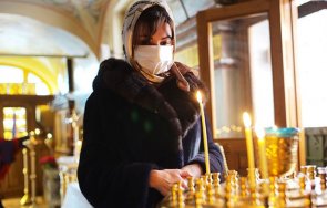 отразява covid пандемията световните религии