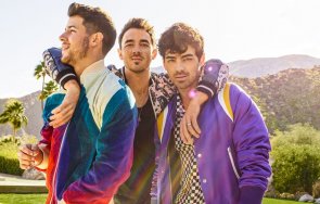 триото джонас брадърс отново разцепи