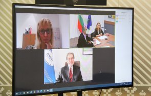 марияна николова разговаря майкъл христидес генерален секретар организацията черноморско икономическо сътрудничество