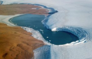 сензация засякоха мистериозен източник топлина дълбоко антарктида