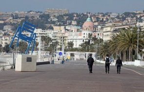 ница въведе пълен локдаун уикенда