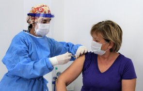 полша словакия търсят алтернативни доставчици ваксини