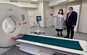 здравният министър костадин ангелов категоричен борбата covid пречи водим битката здравето всеки българин