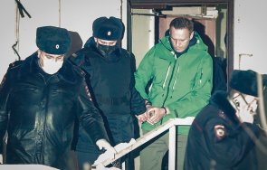 навални заточен колония 100 москва