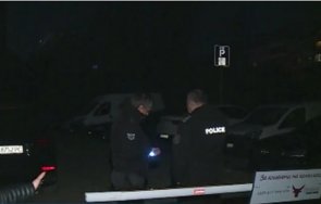 среднощен екшън разбиха незаконно партии столично заведение нощес хората влизали задния вход кухнята