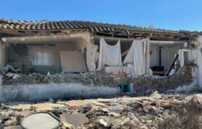 адът гърция страната пълна мобилизация разрешават хората връщат домовете снимки видео