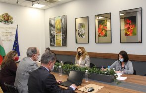 марияна николова покани германците море българия