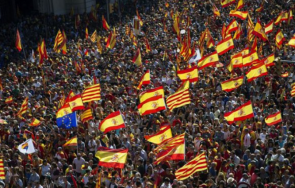 съдия изпрати затвора италианци французойка испанка безредиците барселона