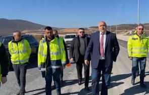 първо пик премиерът борисов инспекция магистрала хемус работниците живо видео обновена