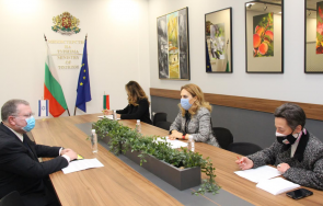 вицепремиерът марияна николова посланикът израел обсъдиха провеждането двустранен бизнес форум туризма