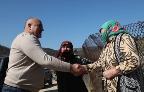 първо пик борисов неуморен посети поредното село пазарджишко обновена видео