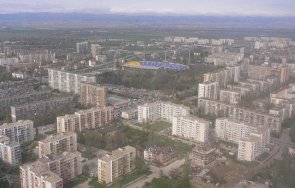 900 апартамента чакат технически паспорти