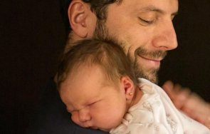 първо пик адриан нартеа влад стана баща втори път снимки