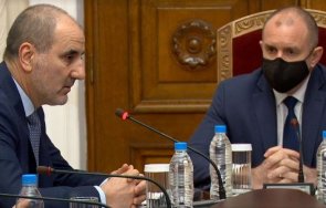 цветанов мръсната интрига радев българия сенатори напазарувани лобизъм $20 000