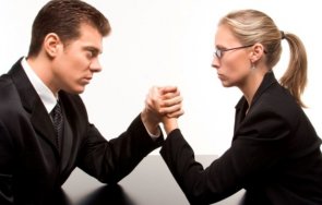 жените българия получават средно ниски заплати сравнение мъжете