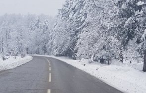 снегът страната 234 машини обработват републиканските пътища