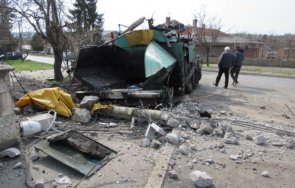 тежко остава състоянието шофьора пострадал инцидент машина полагане асфалт