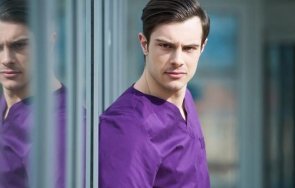 желаният актьор откраднат живот търси работа