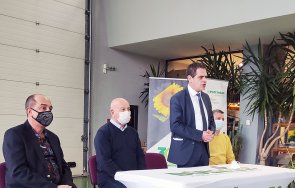 министър борисов стара загора подпомагаме финансово фирмите запазване работните места