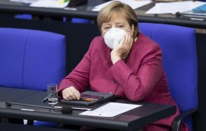 нова оставка партията меркел заради подозрения корупция