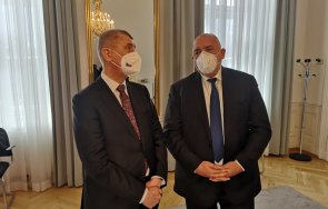 горещо пик премиерът борисов андрей бабиш обсъдиха вариантите излизане кризата