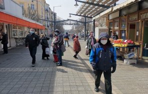 женския пазар глобяват неправилно сложени маски