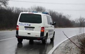 години затвор бащата сина свили пътни знаци разград