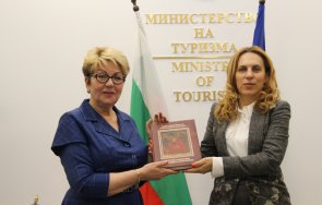марияна николова руския посланик българия готова посрещне своите гости русия една сигурна туристическа дестинация