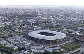 превръщат стад дьо франс огромен център ваксинация