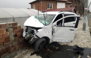 шофьорът врязал ограда къща пловдивско бил надрусан