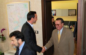 тъжна вест отиде световноизвестният биохимик почетен гражданин бургас академик евгени головински