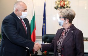 първо пик премиерът борисов срещна посланичката русия