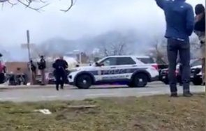 двама убити стрелбата супермаркет колорадо видео