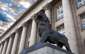 извънредно пик полк петър петров остава ареста шпионския скандал