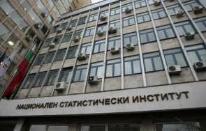 нефинансовите предприятия малки приходи продажби февруари