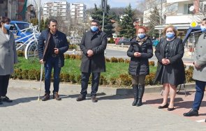 даниела дариткова изборите нужно стабилно управление правителство заработи първия ден снимки