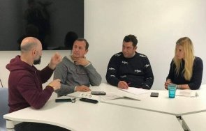 eвгени будинов срещна представители глухата общност