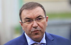 нова заповед министърът здравеопазването разхлабва мерките