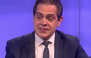 министър лъчезар борисов време кризата българия вдигаха заплатите