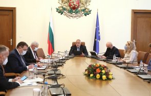 първо пик премиерът бойко борисов отпускаме допълнително млн лева първите общини организирали предучилищна подготовка годишните деца видео