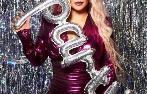 деси слава перчи млад мачо дубай снимка